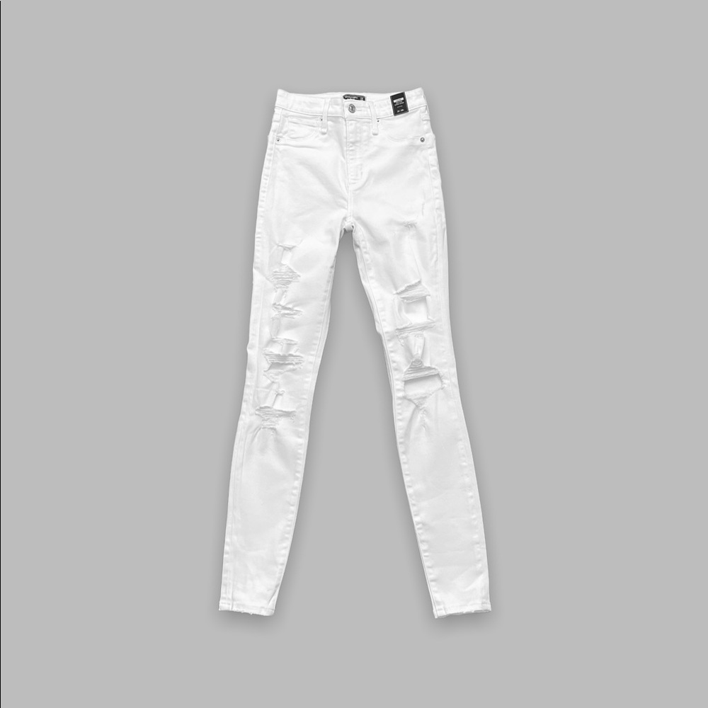 NEW Abercrombie White Distressed High Rise Super Skinny Jeans